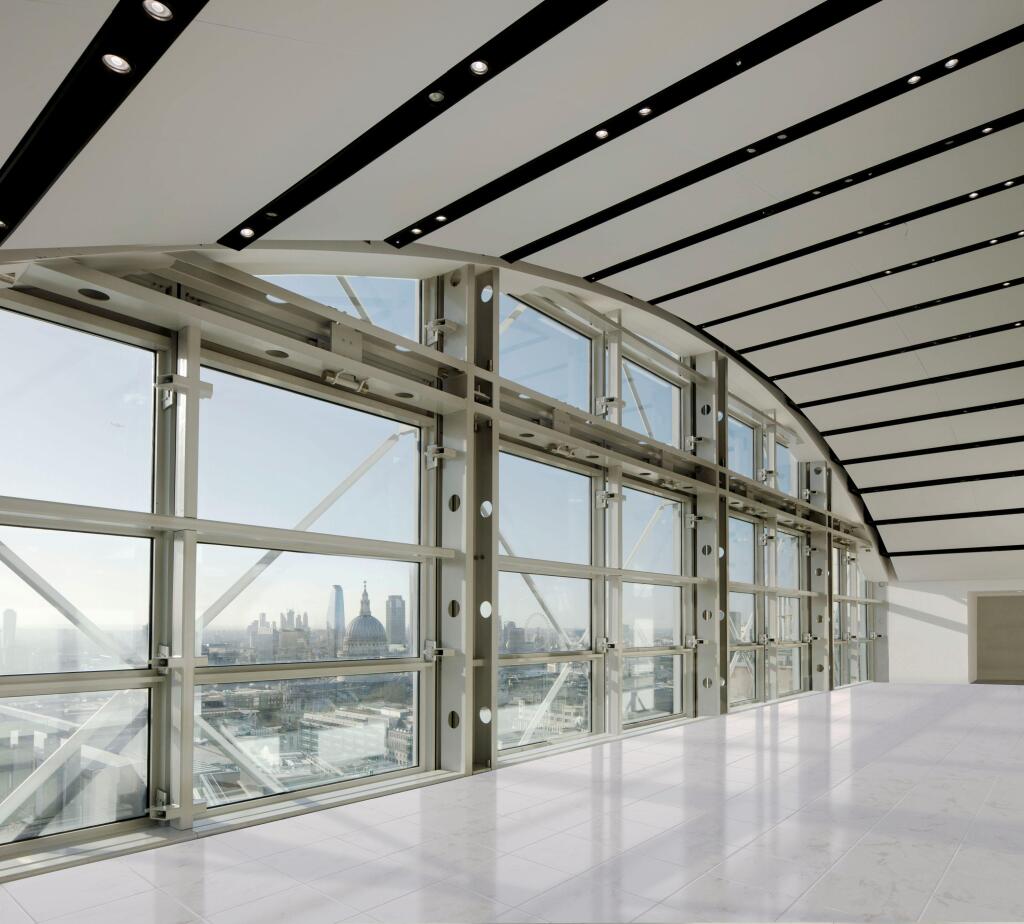Panoramic views - level 18