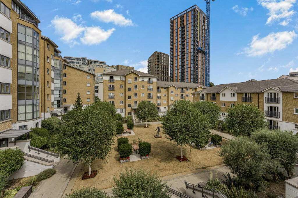 Apartment in London - View 5