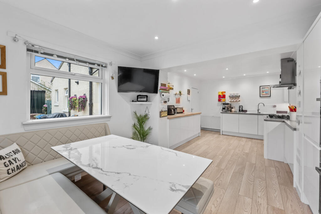 House in Glasgow, East Renfrewshire - View 5
