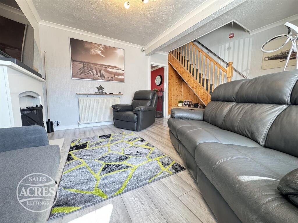 House in Birmingham, Perry Beeches - View 4