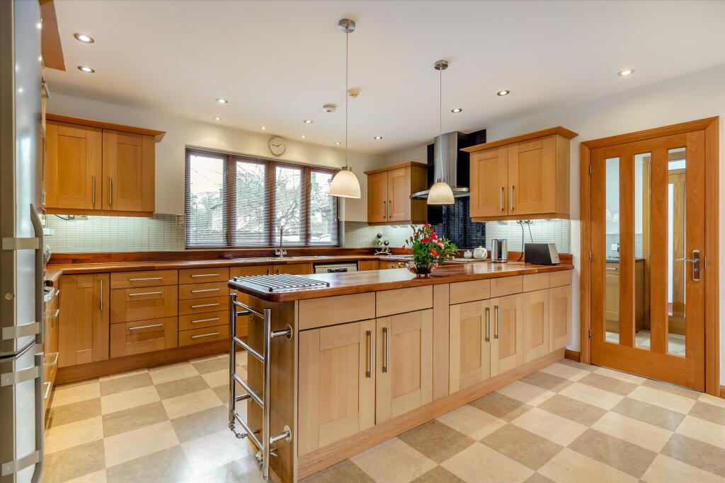 House in Tickenham, North Somerset - View 4