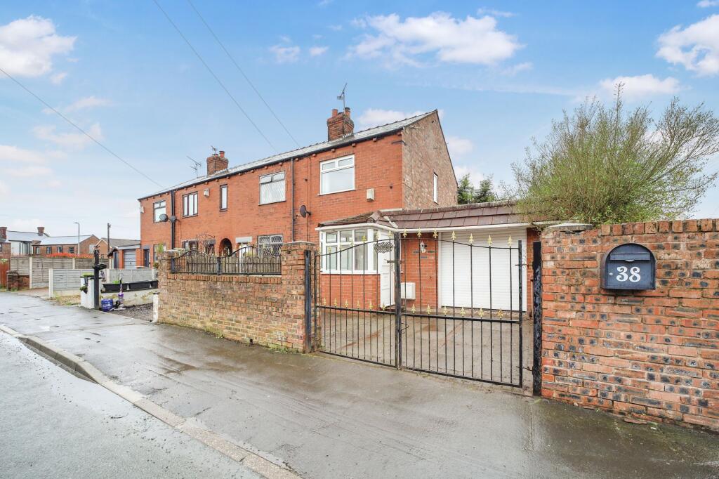 Main image of property: Kenyons Lane South, Haydock, WA11