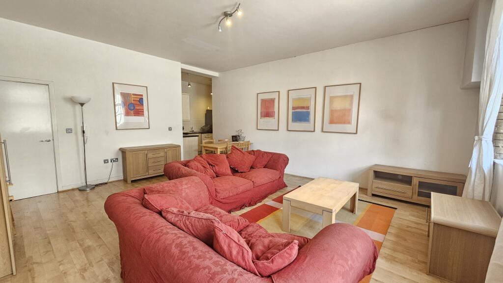 Apartment in Bristol - View 5