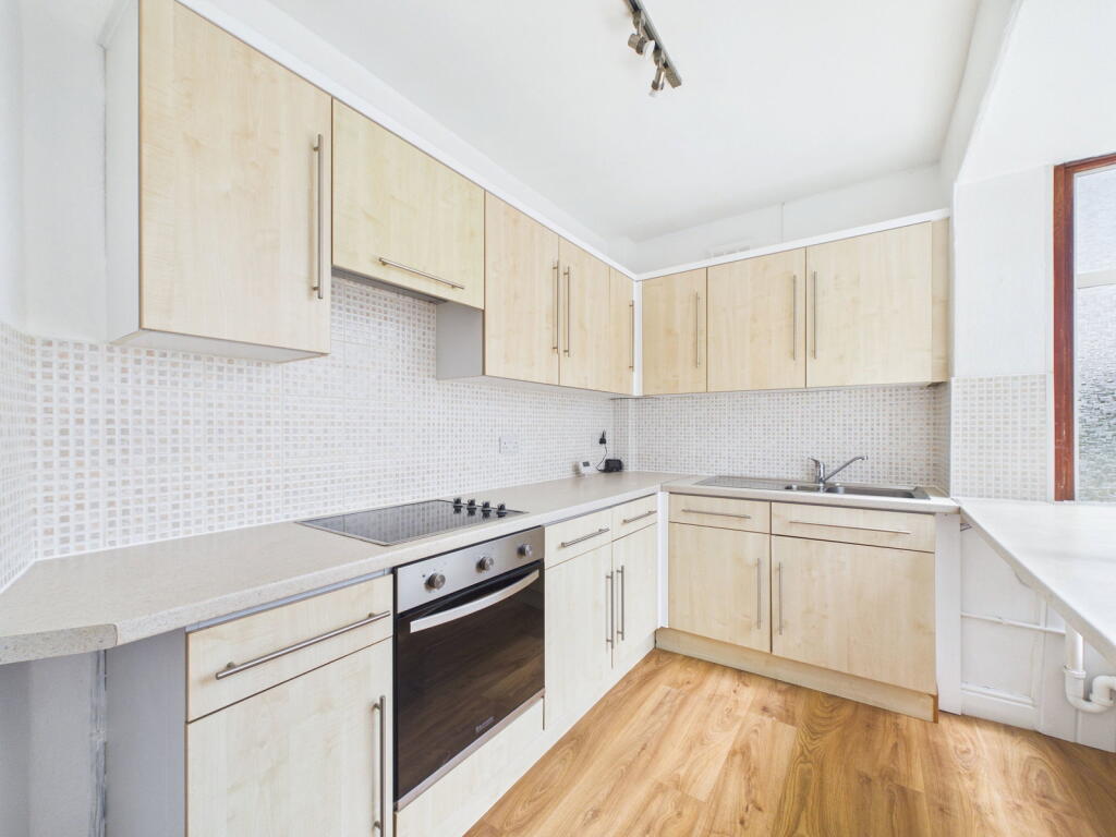 House in Torquay - More