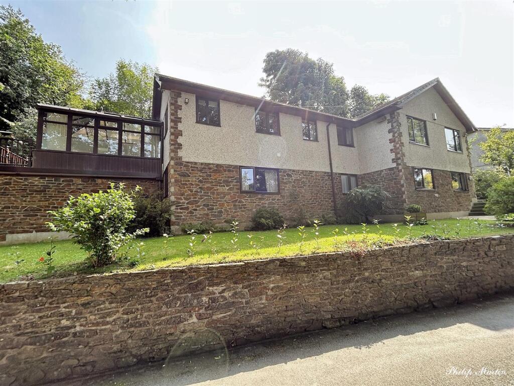 Main image of property: Coombe