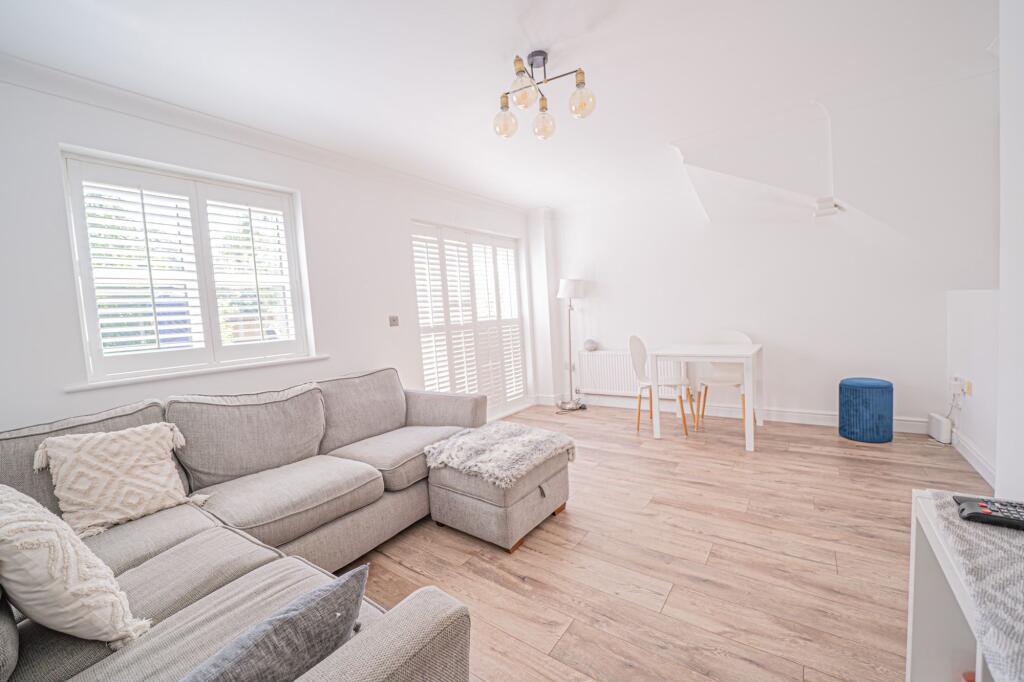 House in Solihull, Hockley Heath - View 6