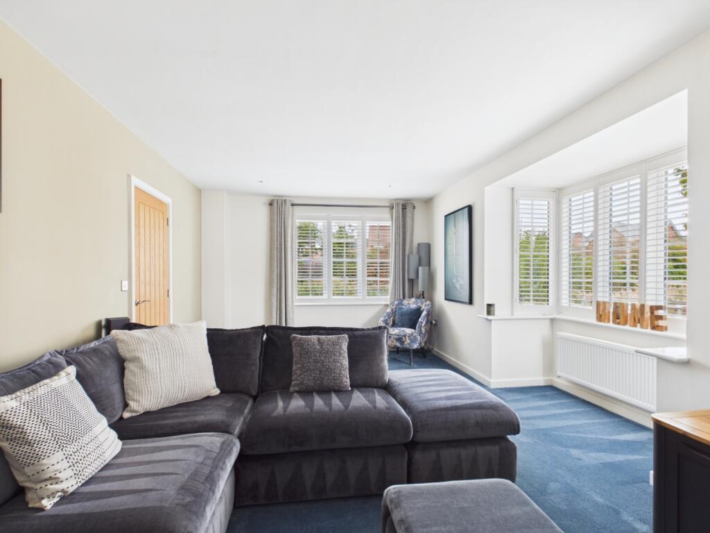 House in Stratford-on-Avon, Southam Grange, Southam - More