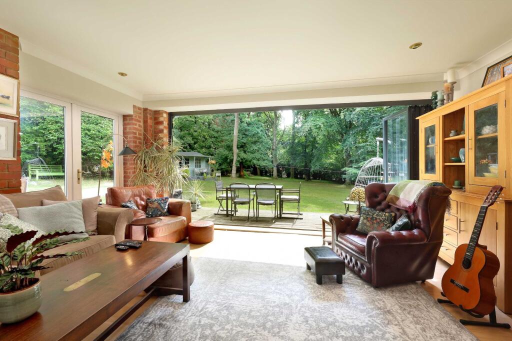 Blind Lane, Bourne End, Buckinghamshire, SL8 photo 3