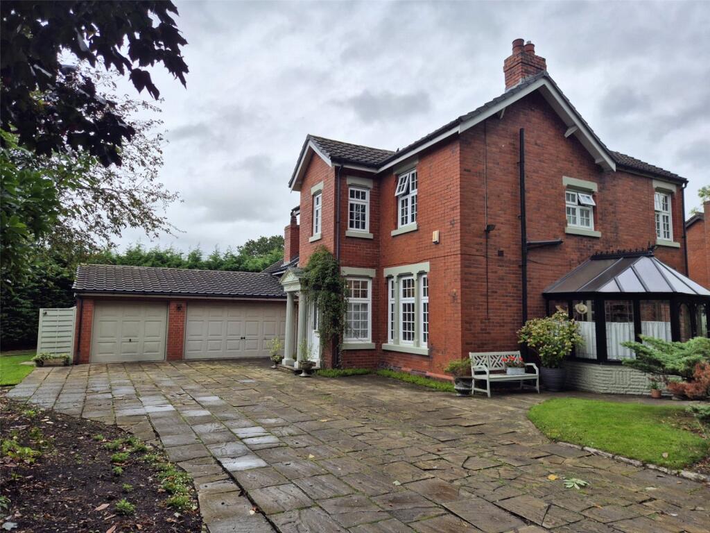 Main image of property: Parkfields Lane, Fearnhead, Warrington, Cheshire, WA2