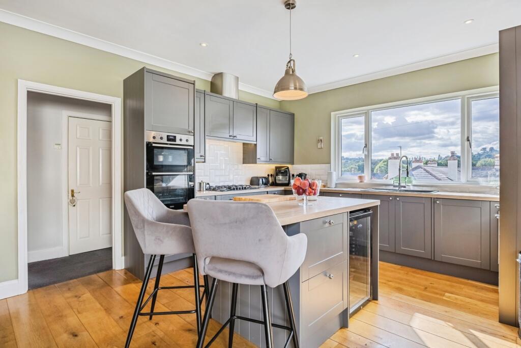House in Teignbridge, Newton Abbot - View 4