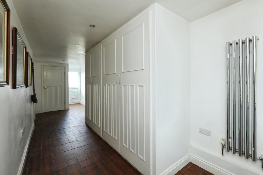 House in Rotherham, Anston - View 2