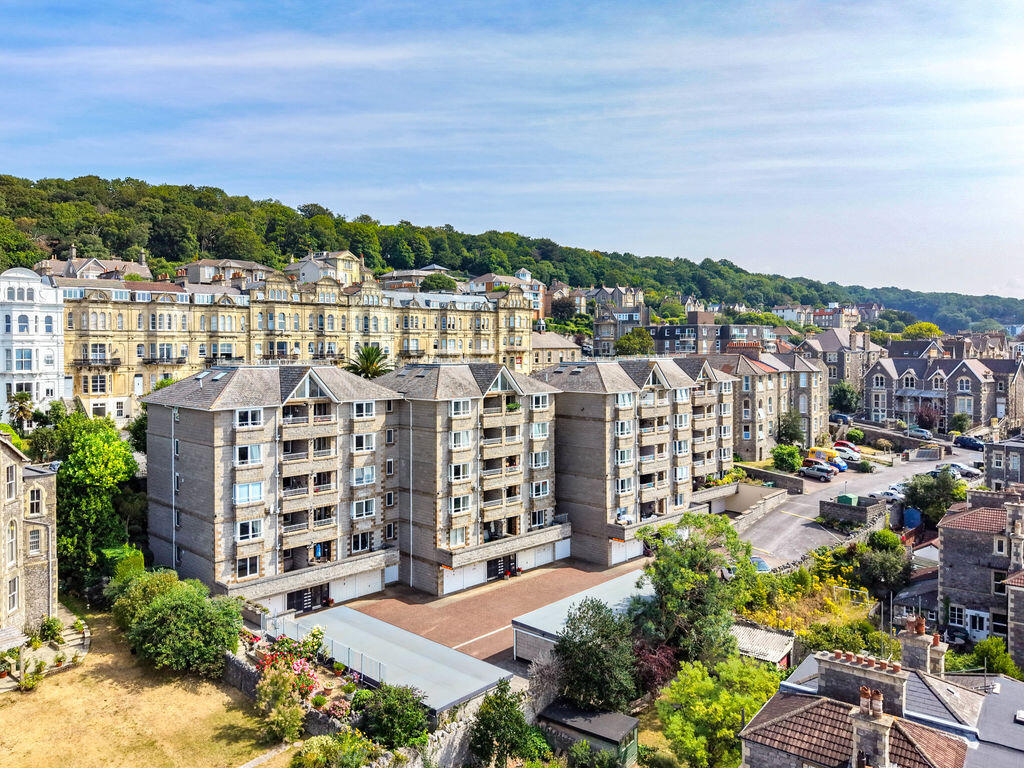 Main image of property: Highbury Road, Weston super Mare - SUPERB FLAT