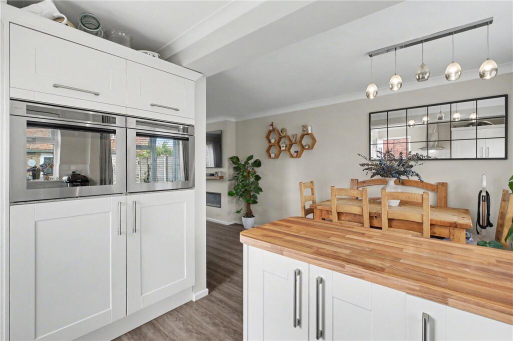 Bluebell Road, Mulbarton, Norwich, Norfolk, NR14 photo 3