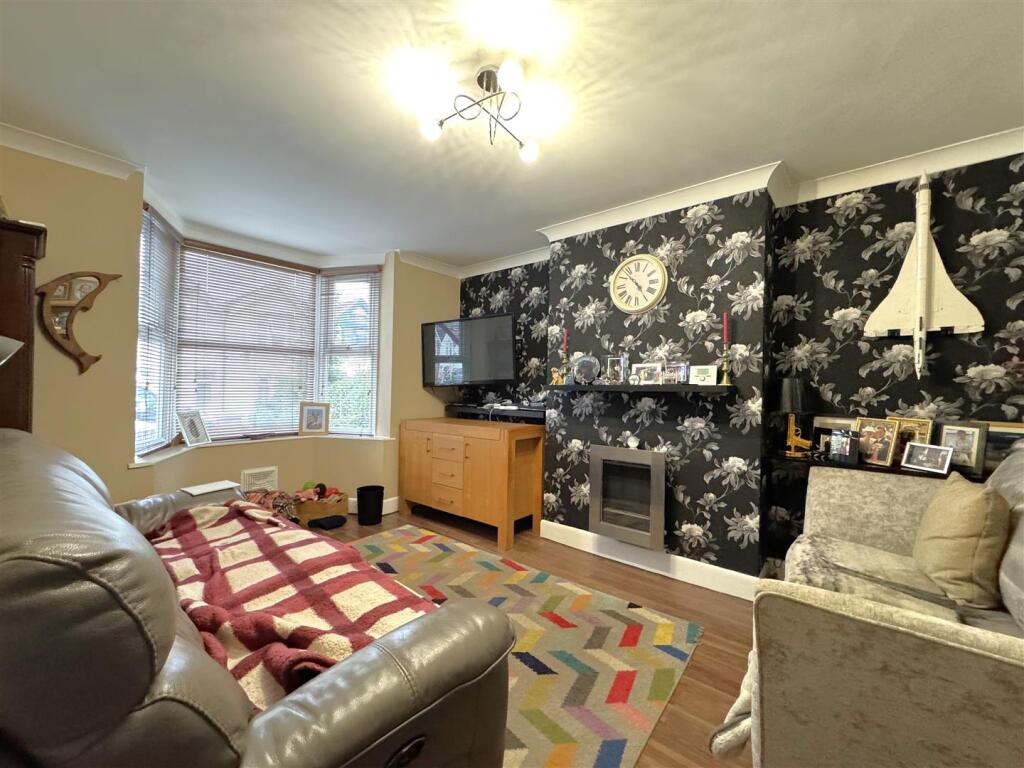 House in Dorchester - View 5