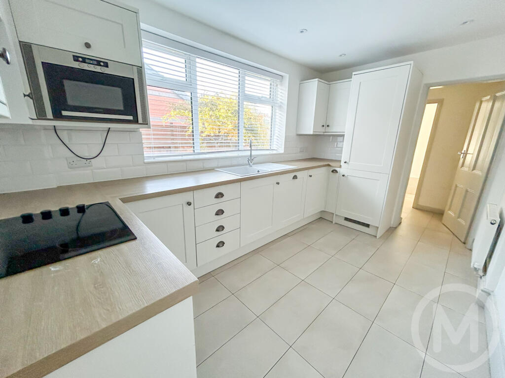 Commonside, Lytham St. Annes, Lancashire, FY8 4DJ photo 4