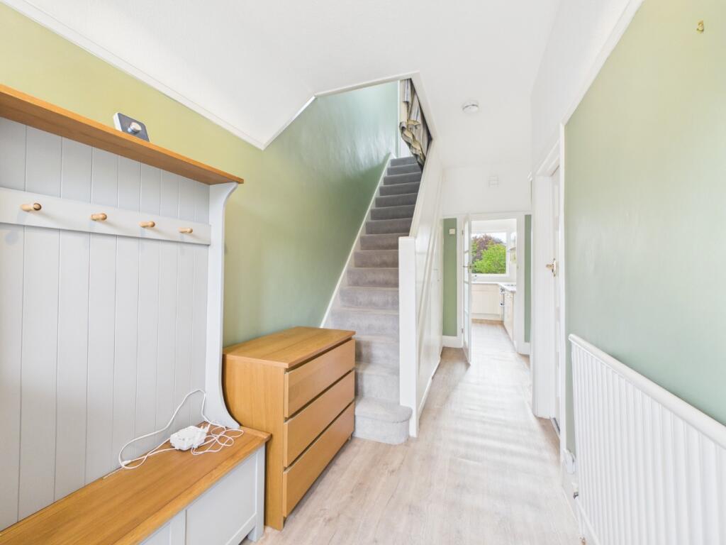House in Bromley - View 4