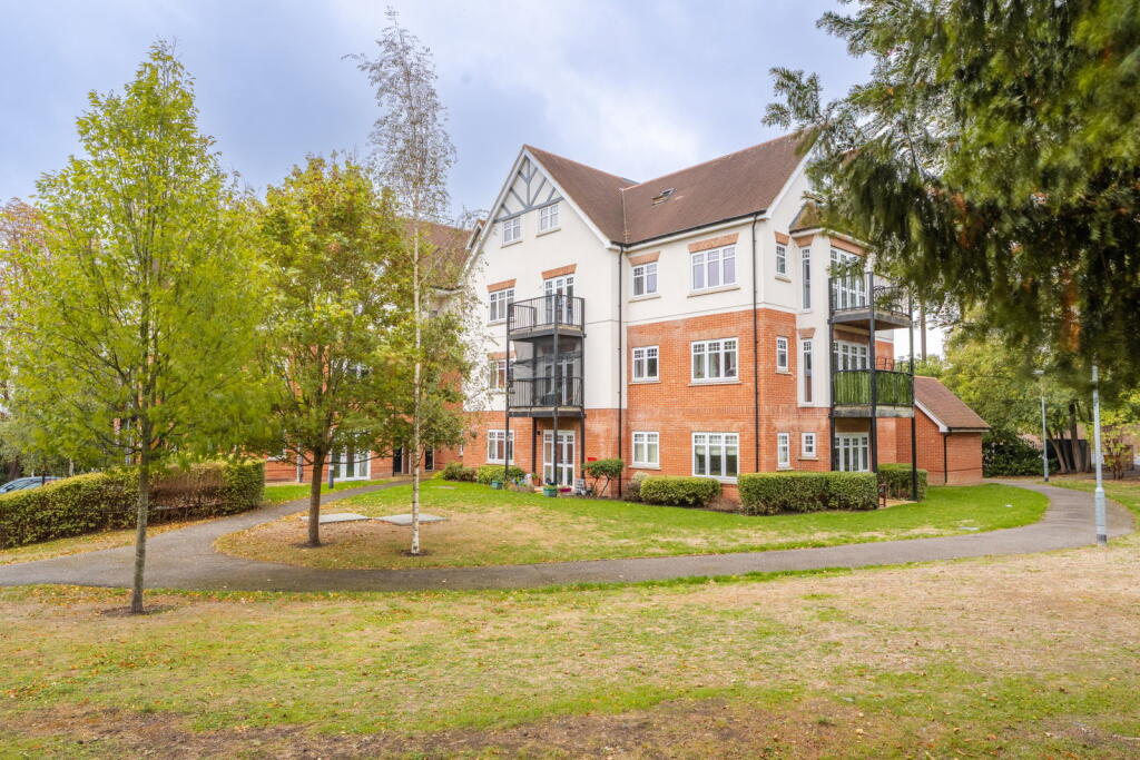 Main image of property: Hill View Court, Bhamra Gardens, Maidenhead, SL6
