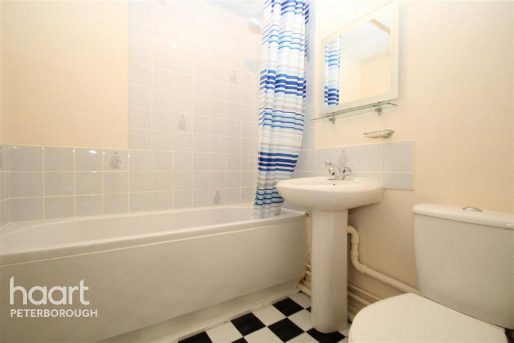 Apartment in Peterborough - View 5