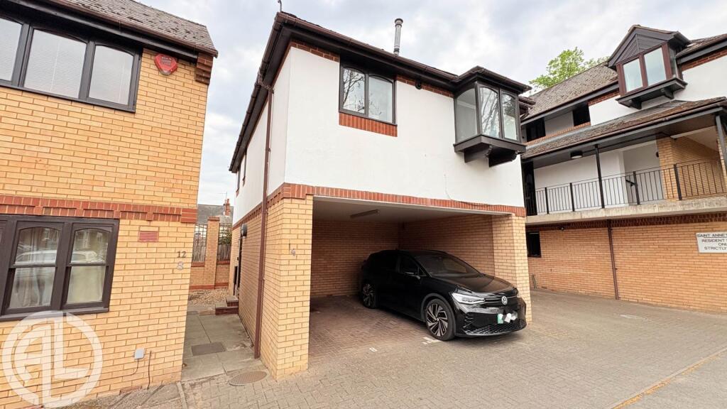 Main image of property: St Annes Road, Hitchin, SG5 1QB