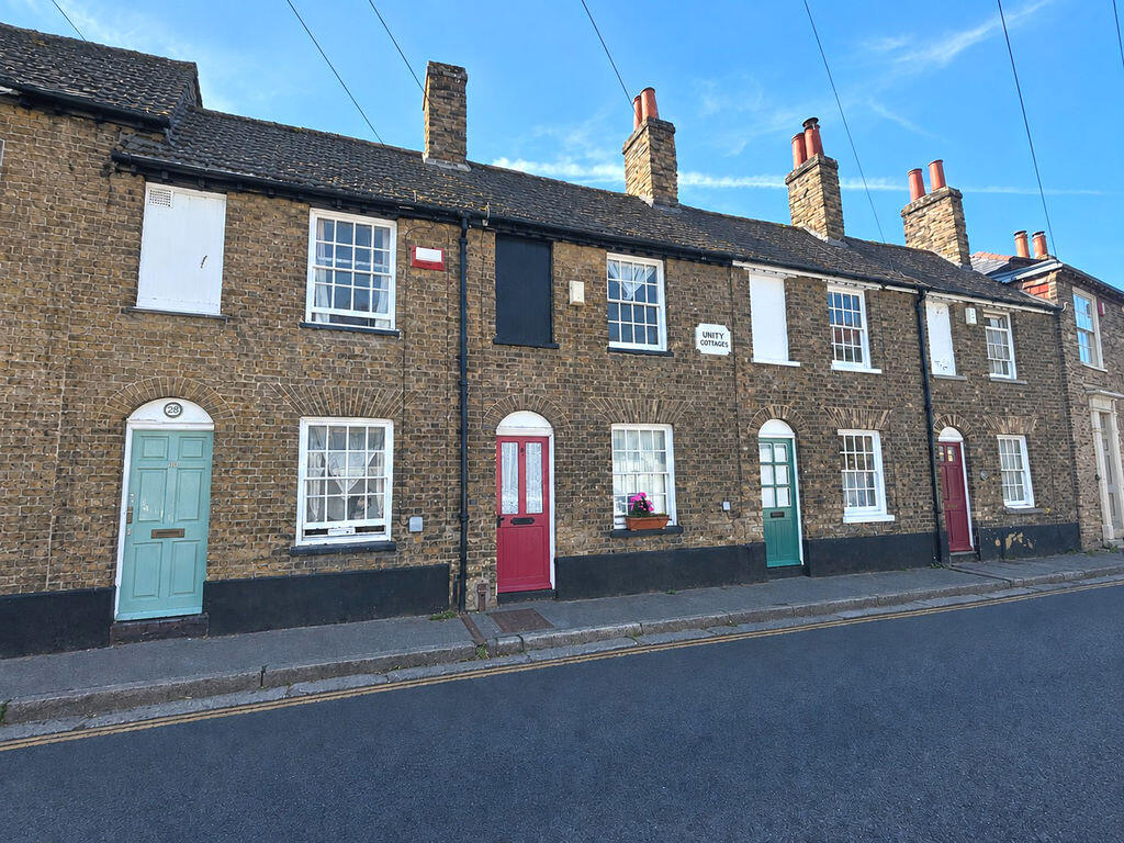 Main image of property: Sandwich