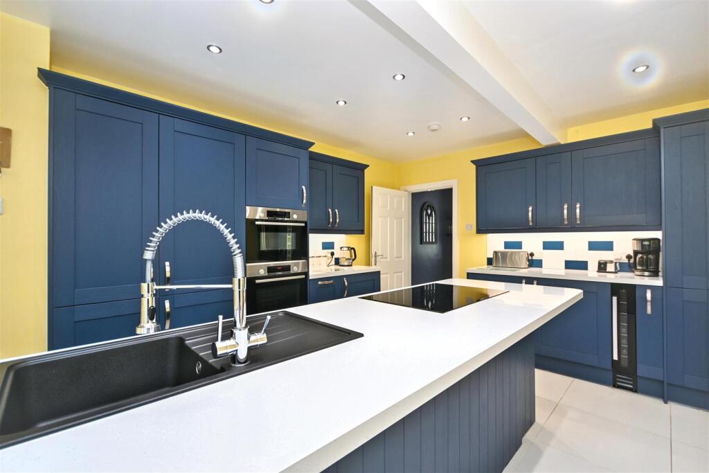 House in Eastbourne, East Sussex - View 3