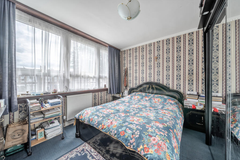 Apartment in London - View 5