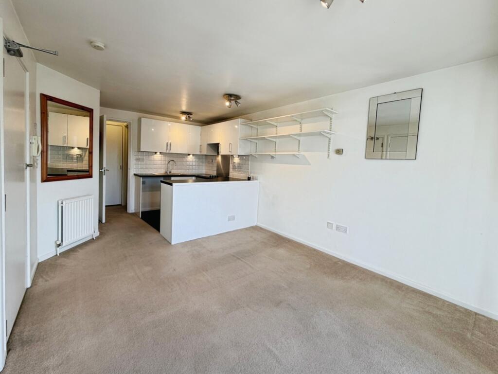 House in Bridport, Dorset - View 2