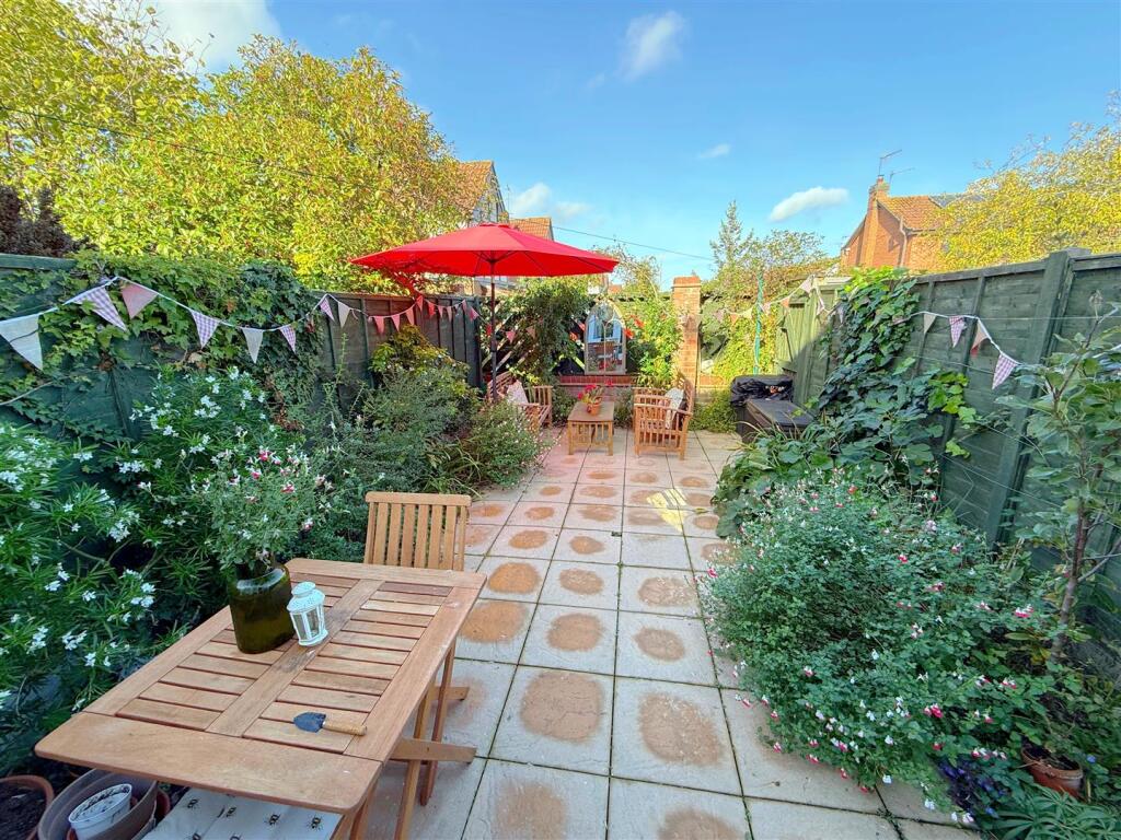 House in Stratford-on-Avon, Bidford on Avon - View 2