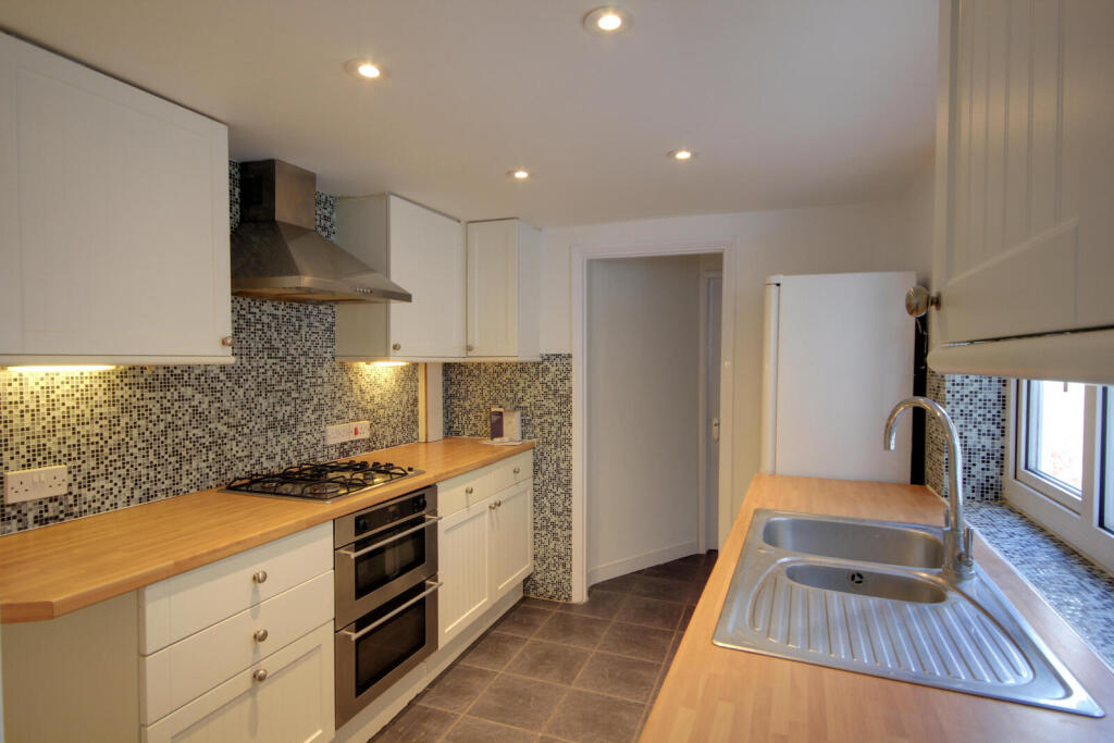 House in Reading - View 3