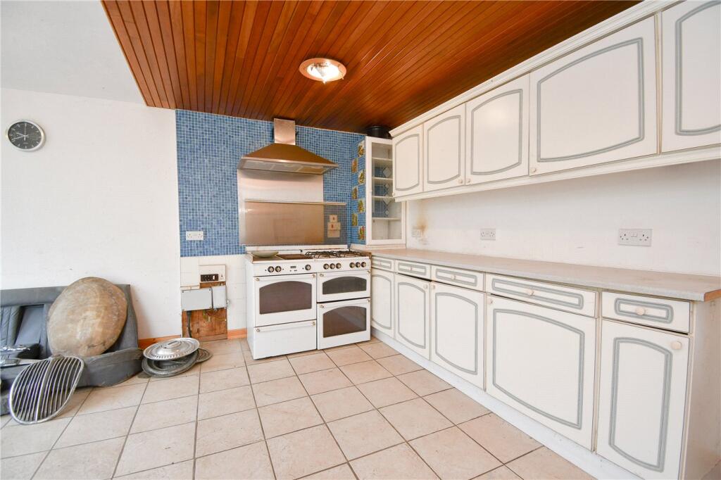 House in Wirral, Liverpool City Region - More