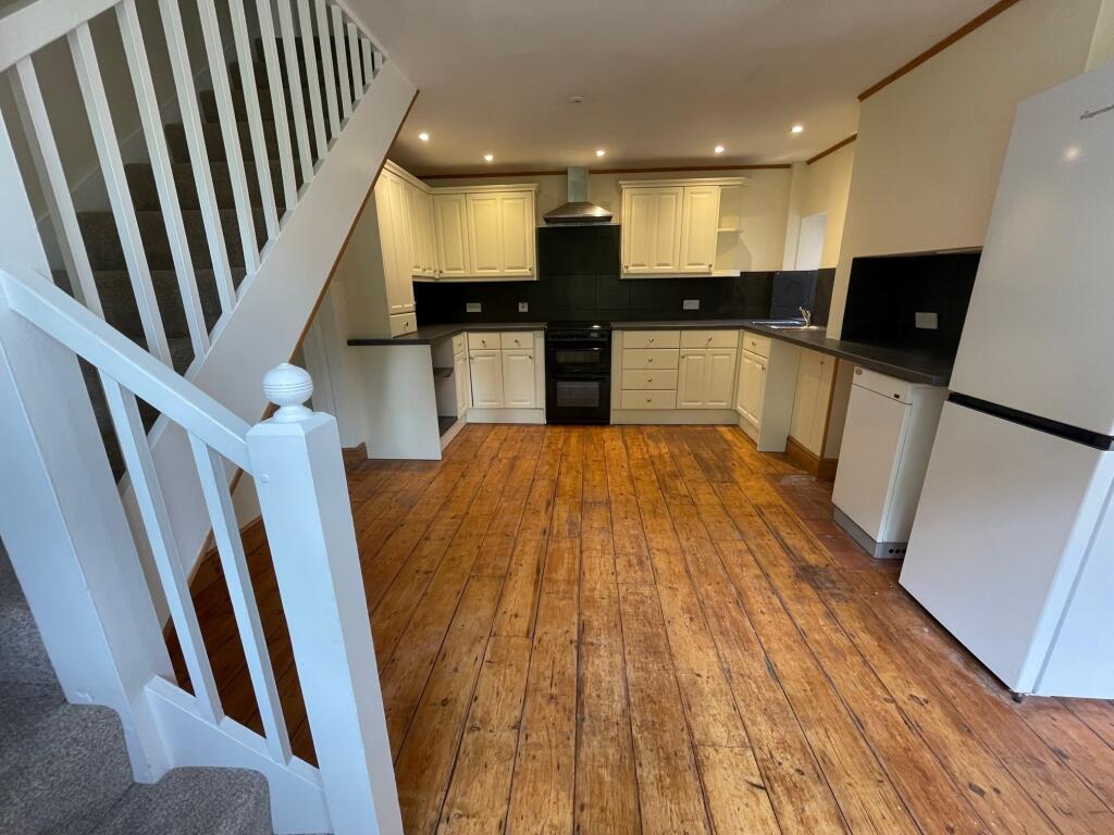 House in Southampton - View 4
