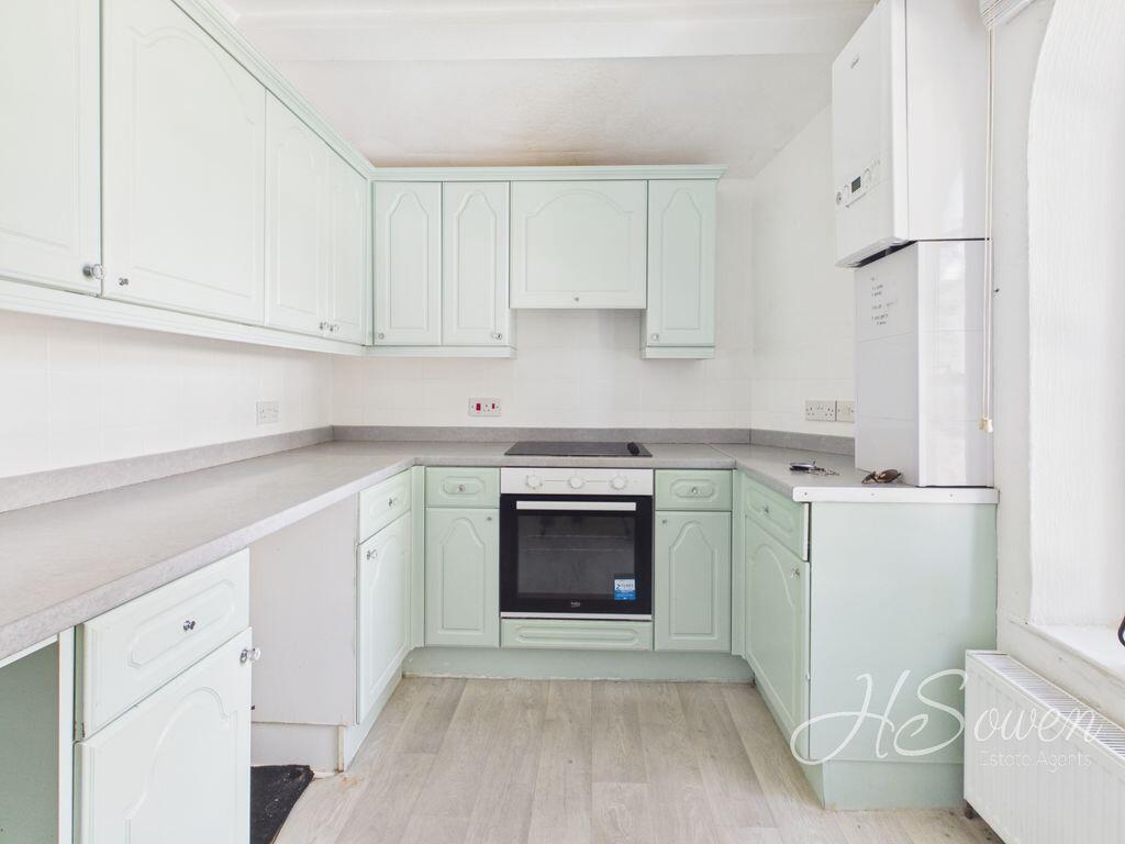 Apartment in Torquay - View 4