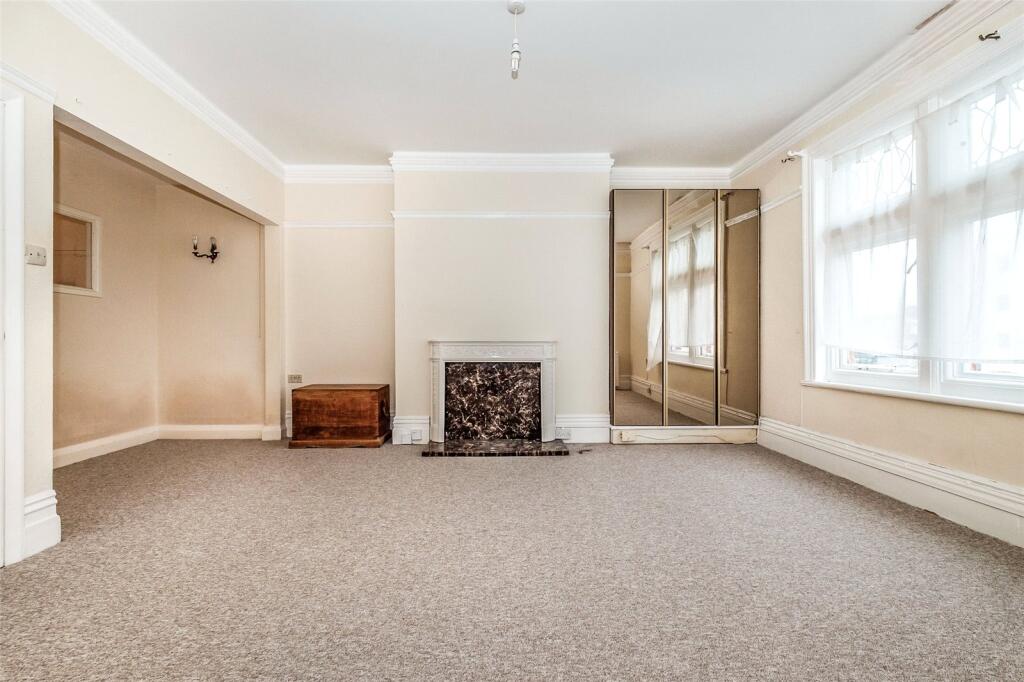 Heene Road, Worthing, West Sussex photo 2