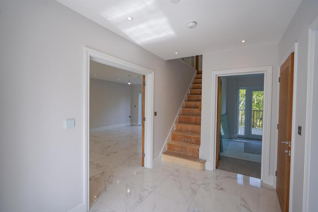 House in Swansea - View 5