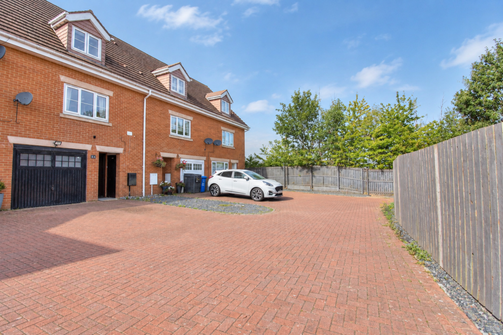 3-bed house on Horton Park, Blyth, NE24, £210,000