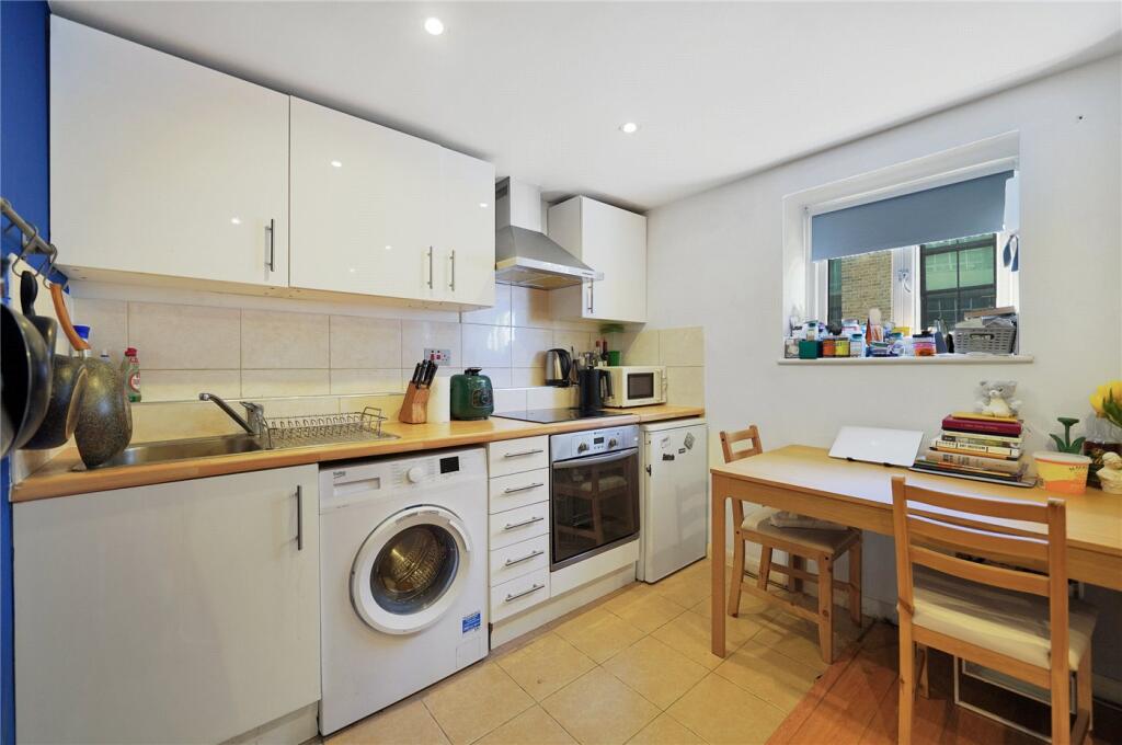 Apartment in London, St. George in the East, Whitechapel - View 5