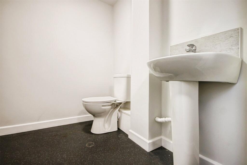 Queen Street, Grange Villa, Chester Le Street, DH2 photo 4