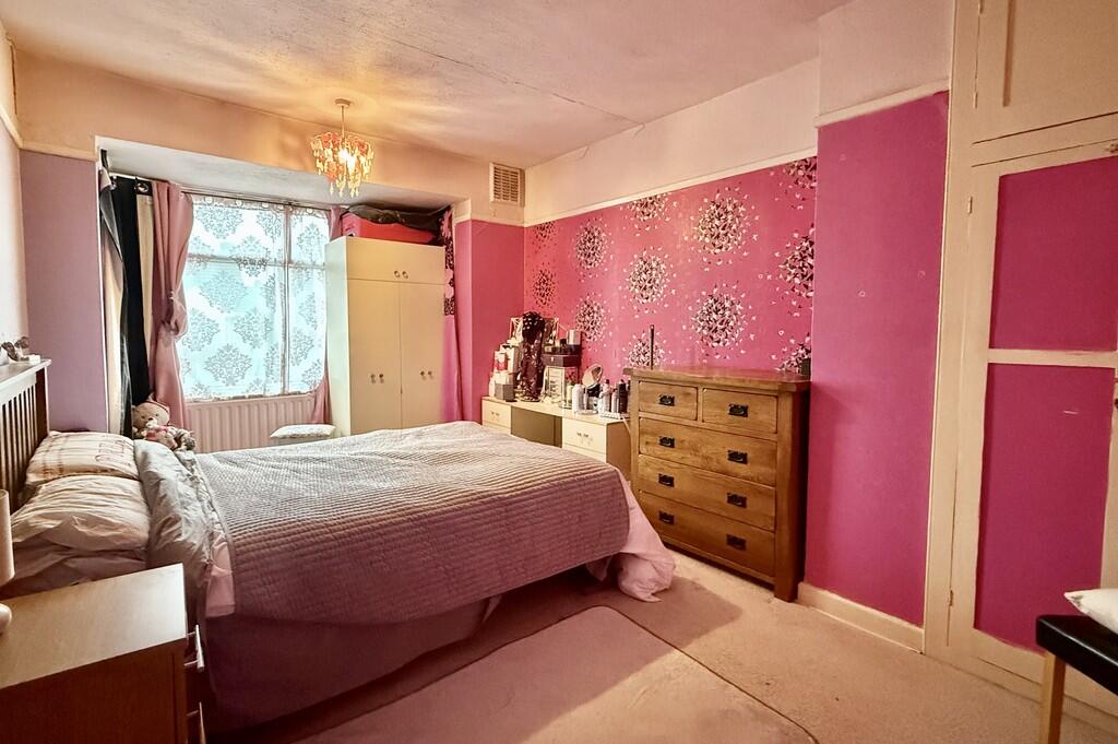 House in Gosport, Hampshire - More
