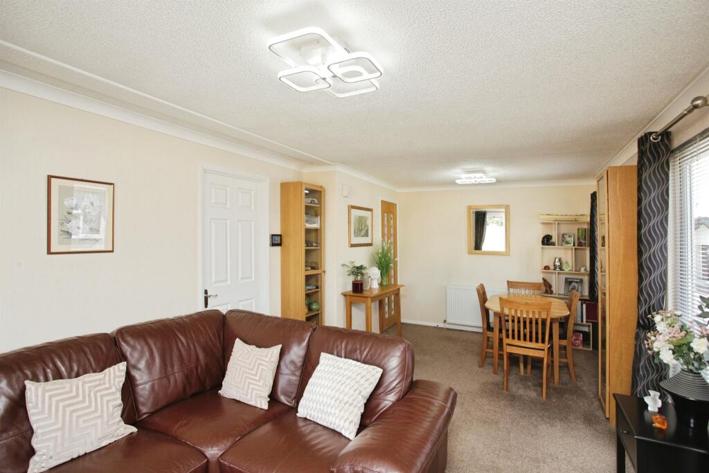 Hill Top Park, Princethorpe, Rugby photo 4