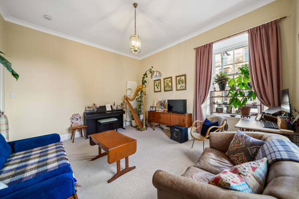 Apartment in Glasgow, Hangingshaw, Crosshill - View 4