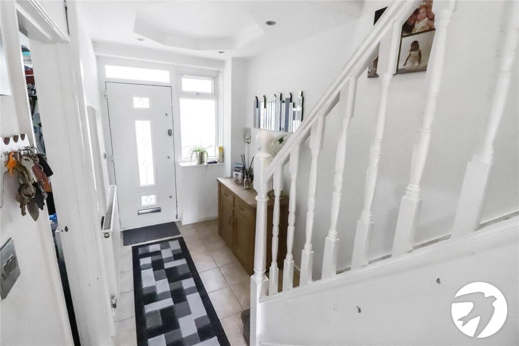 House in London - View 4