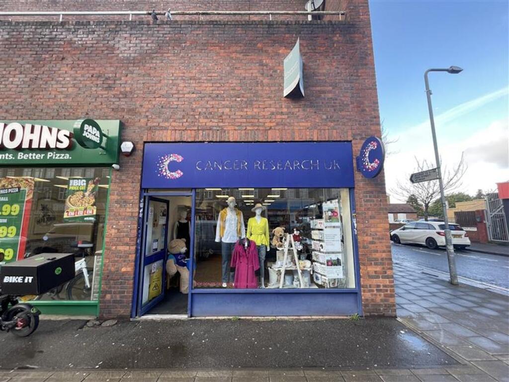 Main image of property: Unit 5A 3-19 High Street, Barkingside, Ilford, IG6 2AA