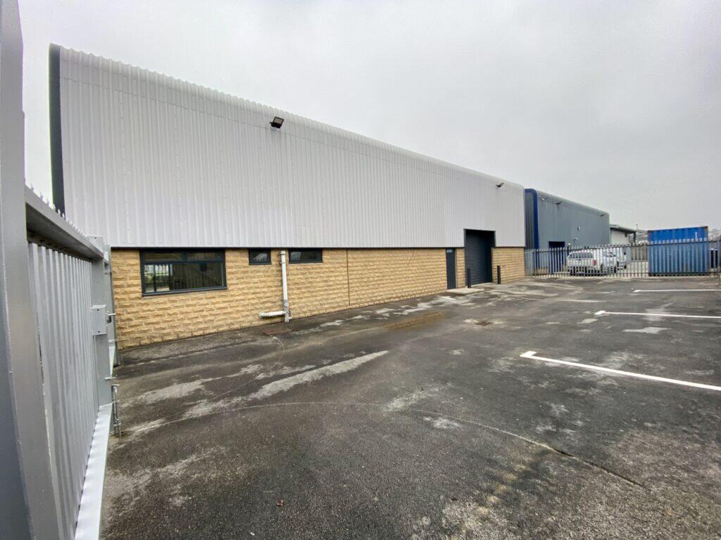 Additional image 3 of North Valley Road, Colne, BB8 9AG