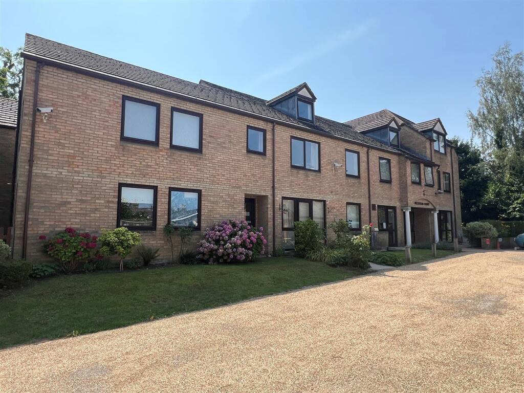 Main image of property: Hillstead Court, Basingstoke