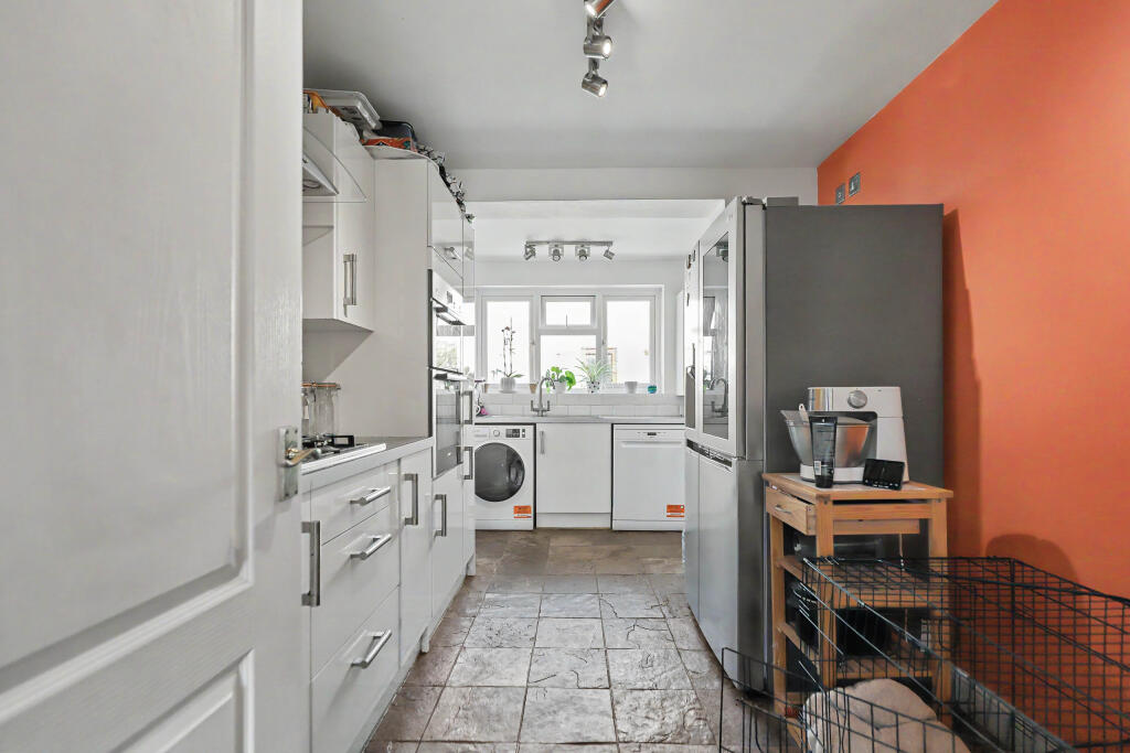 House in West Oxfordshire, Cogges, Witney - View 4