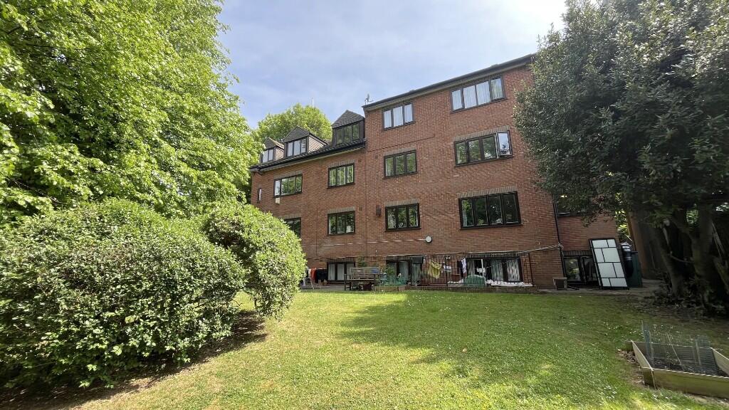 Main image of property: Farquhar Road, London, SE19
