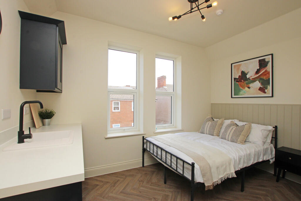 Main image of property: Rockingham Road, Kettering, North Northamptonshire