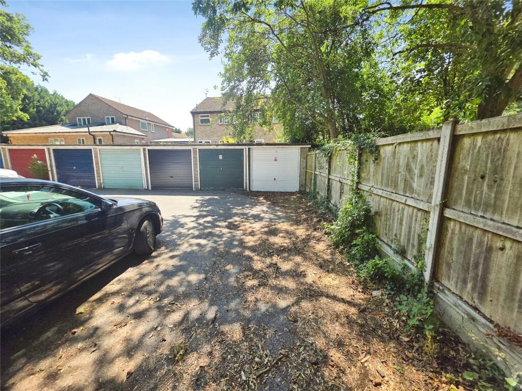 Thistledown Close, Hempstead, Gillingham, Kent, ME7 photo 2