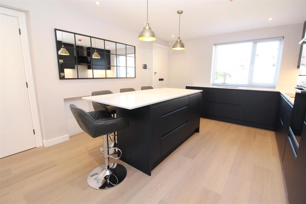 Additional image 4 of Jersey Farm, St Albans, Hertfordshire