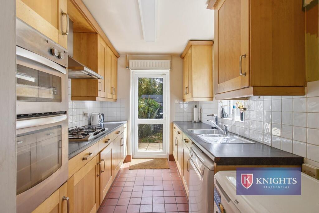 House in London - View 5